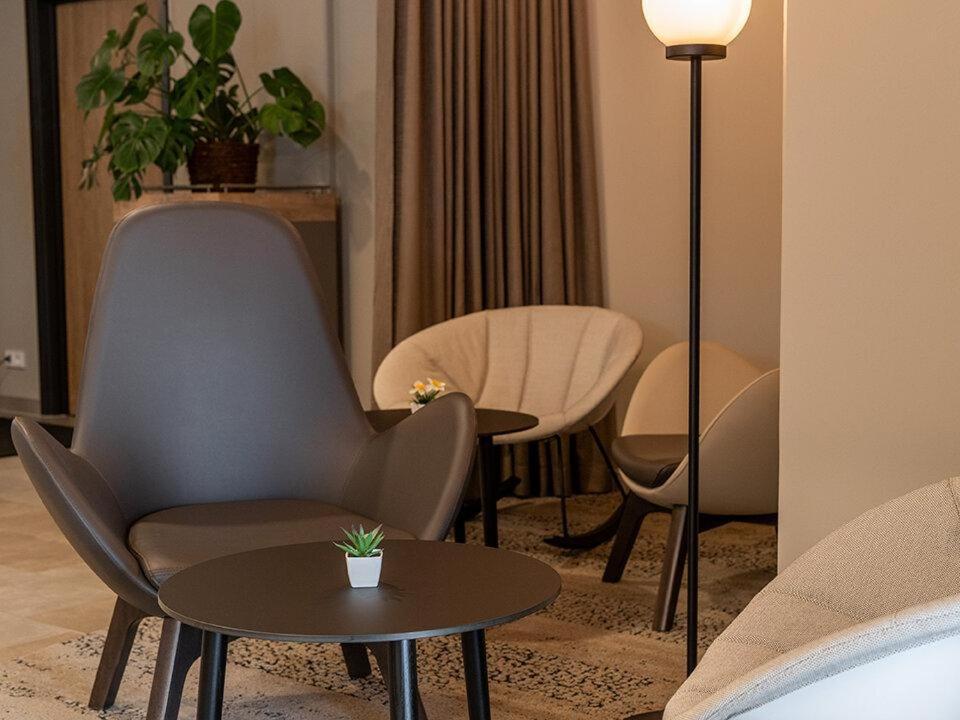 B&B Hotel Олбор Екстериор снимка